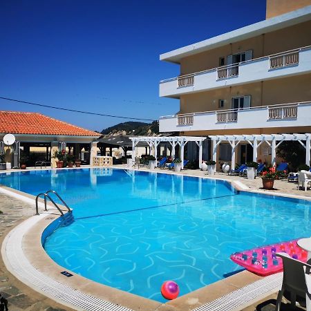 Nafsika Hotel Agios Stefanos Avliotes  Bagian luar foto